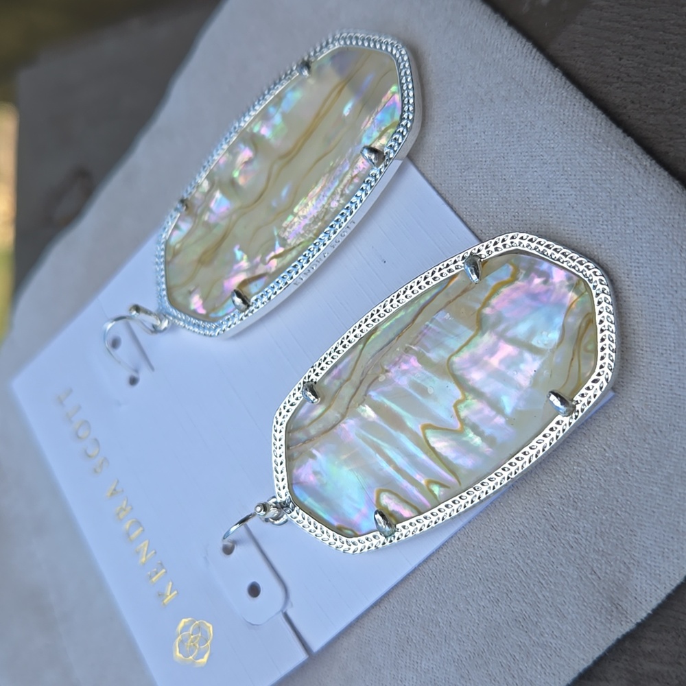 Kendra Scott White Abalone Danielle Earrings - Picture 3 of 9